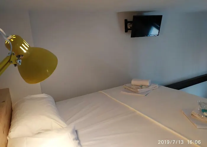 Thess Rooms Georgiou Katechaki 13